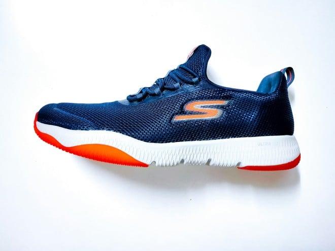 Skechers lancia le prime scarpe per bambini compatibili con AirTag