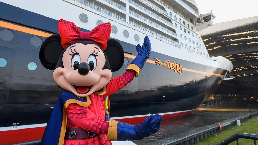 Disney Destiny's Float Out Just Happened in Papenburg, Germany, and We Were There