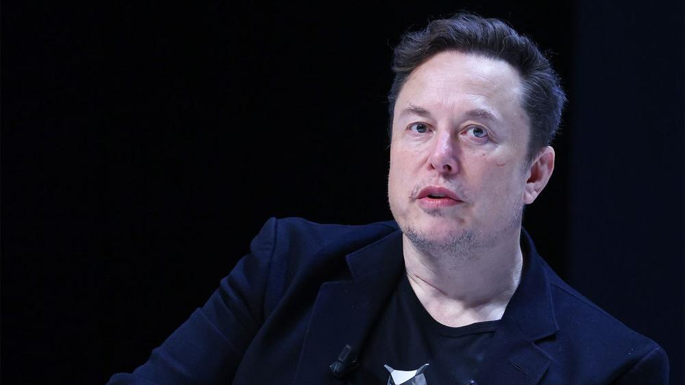 Tesla signs $16.5B deal with Samsung to make AI chips