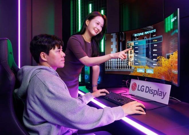 LG mostra a Seoul i display del futuro, tra OLED e soluzioni sorprendenti