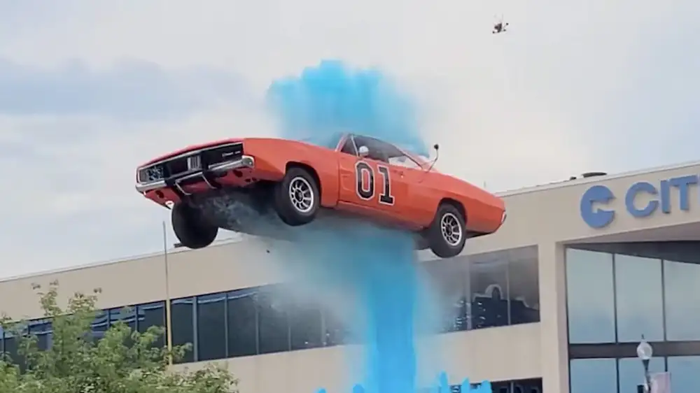 Dukes of Hazzard car jumps over 150ft fountain in front of massive crowd