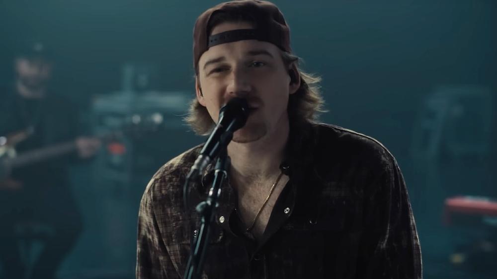 Morgan Wallen asks police to turn up his song as it comes on radio while he’s being arrested