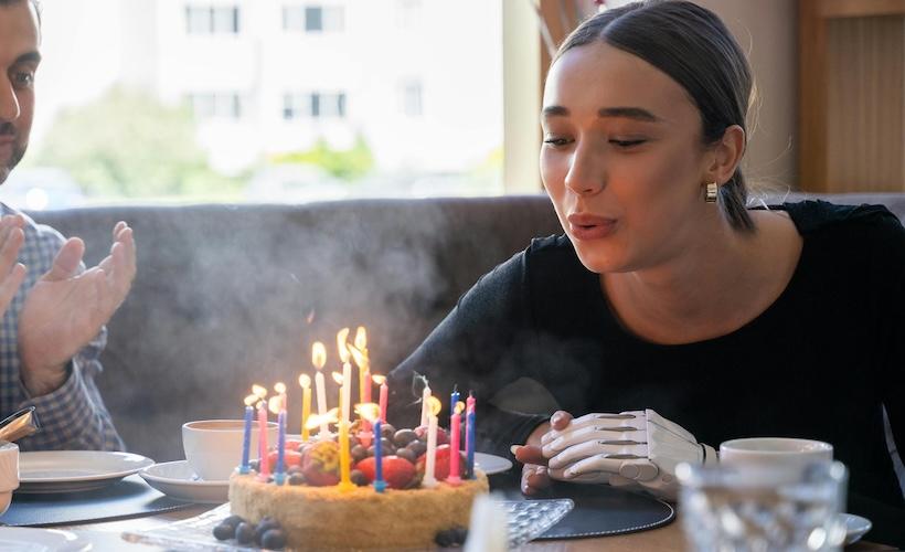 Woman Celebrates Birthday Because It Puts More Time Between Herself and Her Popped Collar Phase