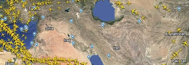Israele attacca l'Iran: da Tel Aviv a Kabul, traffico aereo bloccato