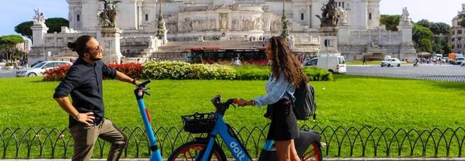 Dott, a Roma corse gratuite per gli abbonati ATAC sui monopattini e biciclette in sharing