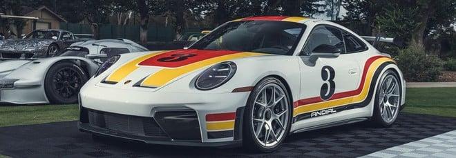 Porsche celebra i 50 anni di ANDIAL con una speciale livrea per la 911 GT3