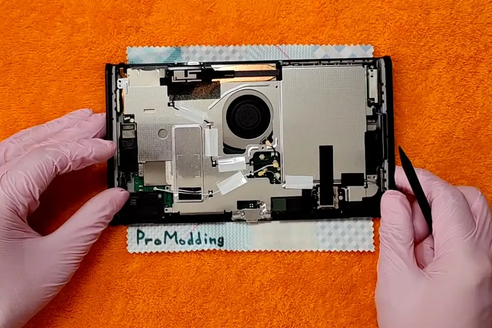 Look inside the Nintendo Switch 2 with the console’s first teardown