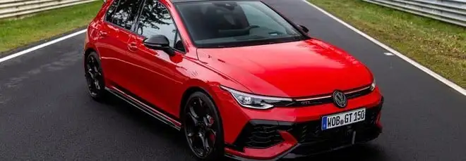 Volkswagen Golf GTI Edition 50, 325 CV e record al Nürburgring