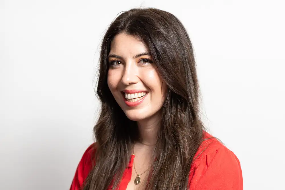 The Verge hires Hayden Field as senior AI reporter