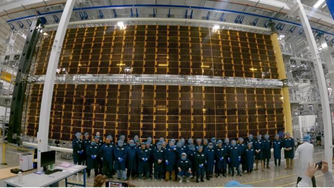 Gateway Lunare: testati i pannelli solari più potenti di sempre