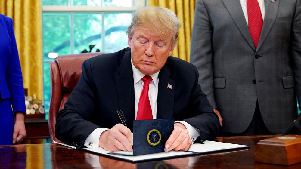 Trump Writes Netanyahu Strongly Worded Check