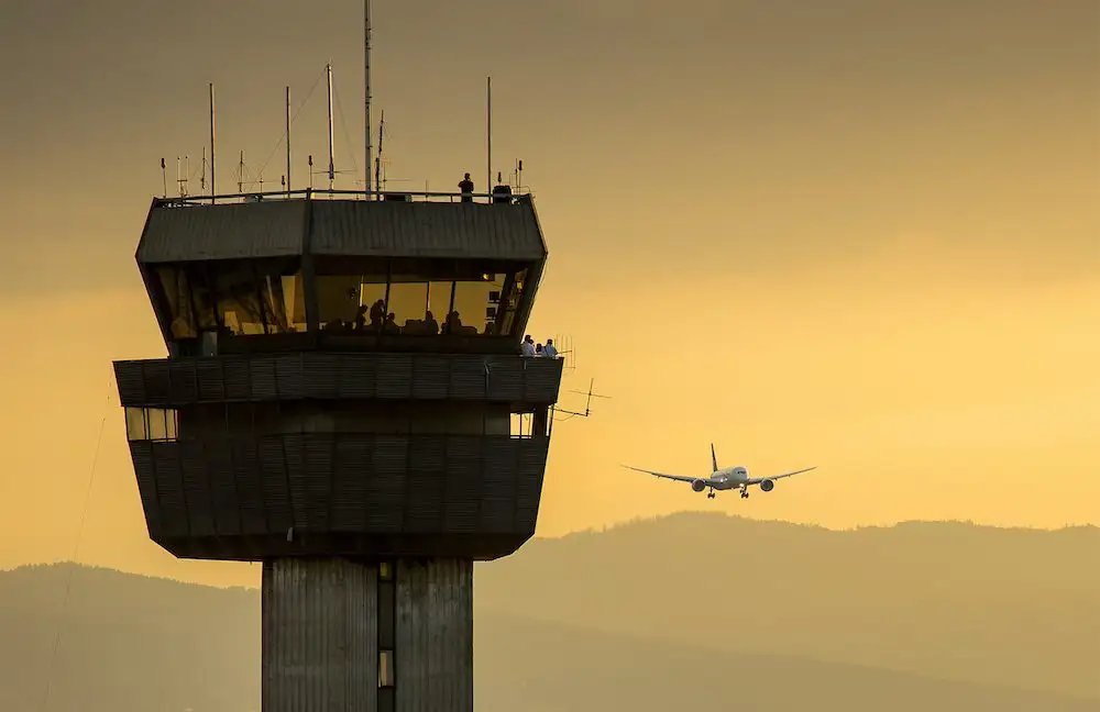 US air traffic control still runs on Windows 95 and floppy disks