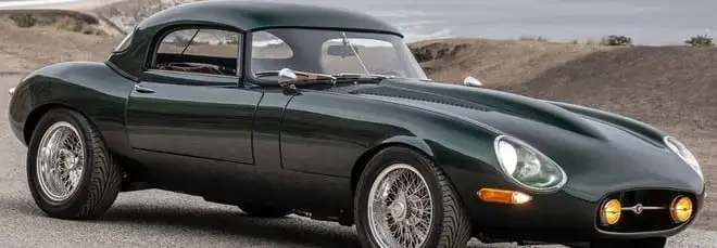 Il nuovo restomod della Jaguar E-Type monta un V12 da 400 CV
