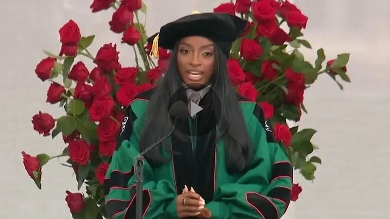 Simone Biles: 
