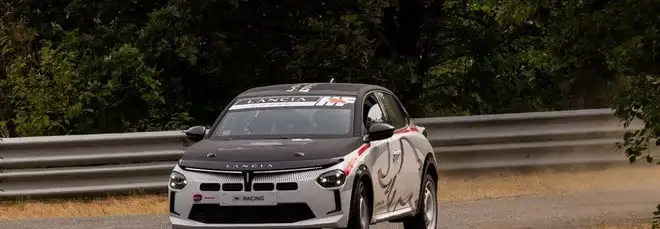 Lancia torna nel motorsport con la HF Racing, la Ypsilon da rally pensata per i giovani piloti